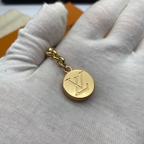 ブランドキーホルダー角部分ディテール